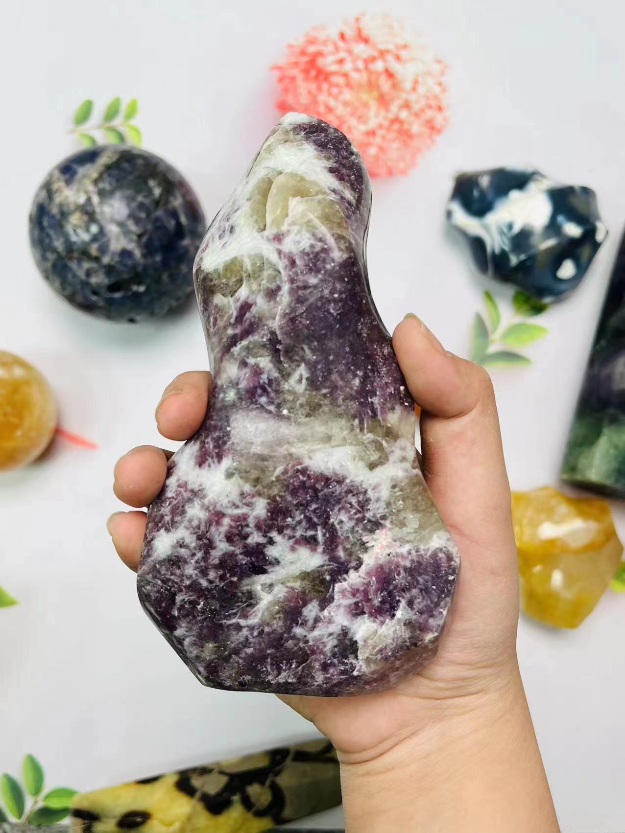 LULU's Crystals 70% off, over$50 get scarf ,over $100 get money tree ,follow+claim name= one free ring$1 does not enjoy free shipping!!!comment to win