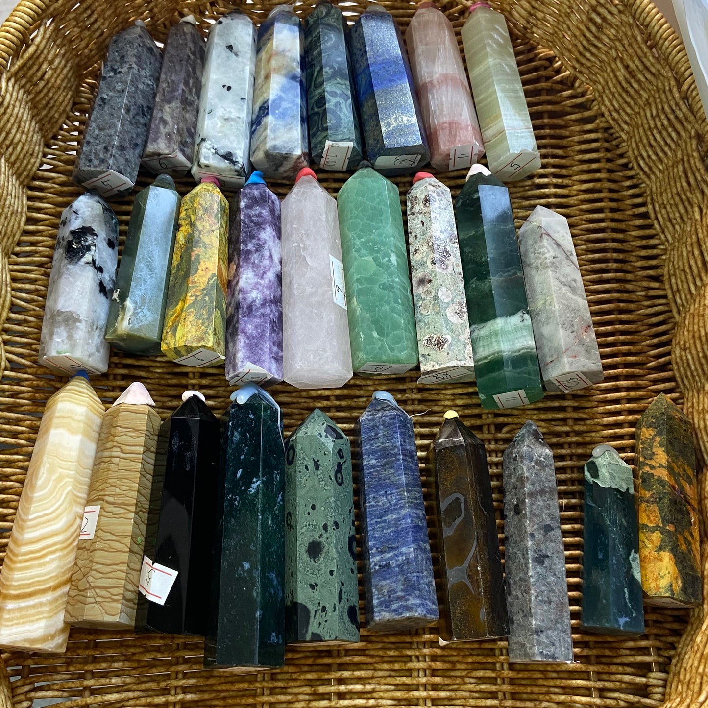 LULU's Crystals 70% off, over$50 get scarf ,over $100 get money tree ,follow+claim name= one free ring$1 does not enjoy free shipping!!!comment to win