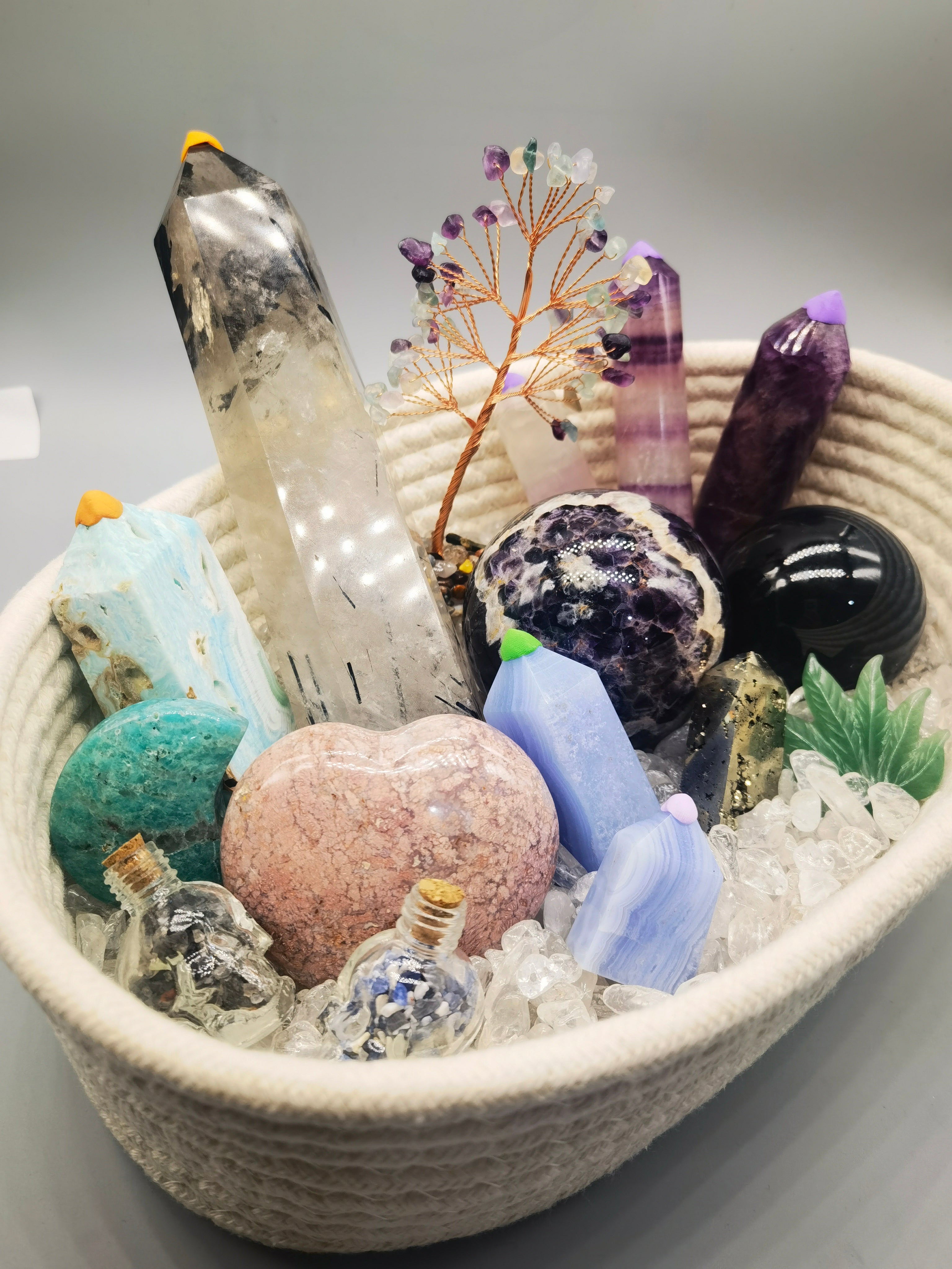 Smiley Crystal Party $1,70% ,60% off ] crystal quartz/jasper